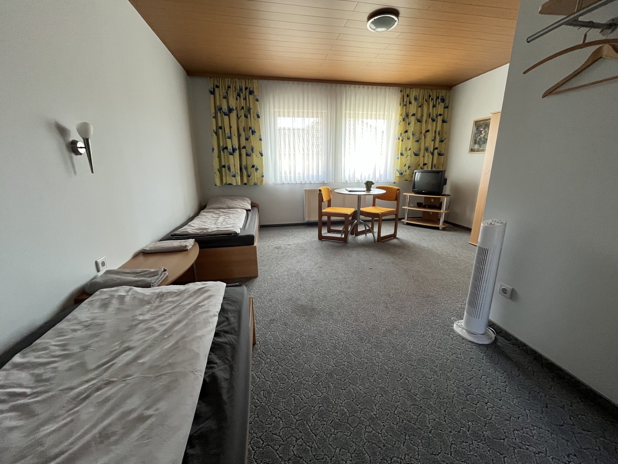 Zimmer 1